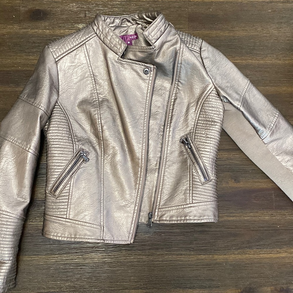 Aqua metallic coat